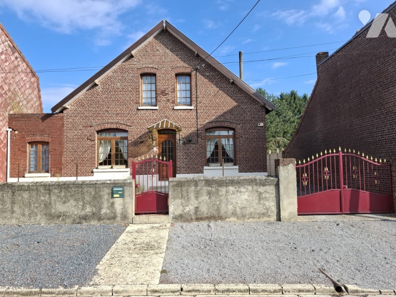 Maison 7 pièces 126 m² · à Bertincourt · 126 m² · 150 000 €