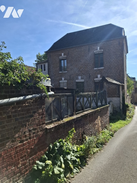 Maison 5 pièces 95 m² · à Lucheux · 95 m² · 50 000 €