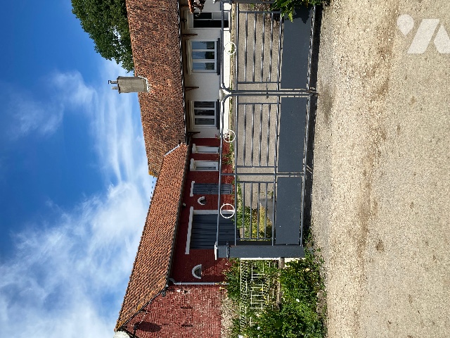 Maison 4 pièces 110 m² · à Humbert · 110 m² · 150 000 €