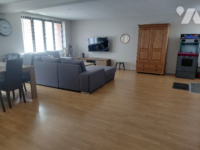 Appartement 6 pièces 128 m² · à Saint-Omer · 128 m² · 750 €