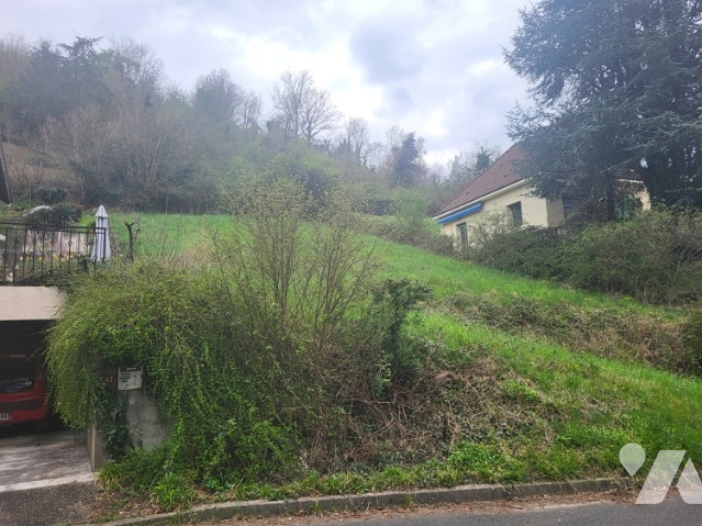 Terrain 811 m² · à Loire-sur-Rhône · 811 m² · 155 000 €