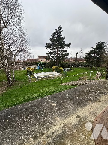 Maison 6 pièces 97 m² · à Échalas · 97 m² · 350 000 €