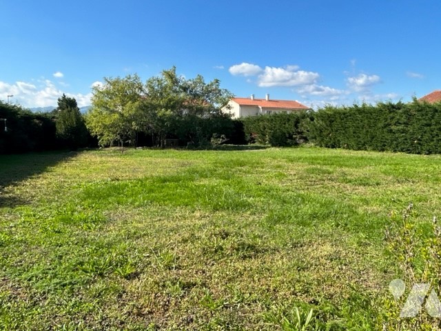 VENTE terrain-ST ANDEOL LE CHATEAU (69)