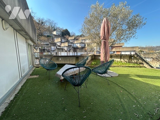 Appartement 3 pièces 62 m² · à Givors · 61,8 m² · 150 000 €