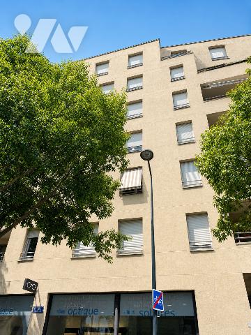 Appartement 6 pièces 103 m² · à Lyon 3e Arrondissement · 103,5 m² · 330 000 €