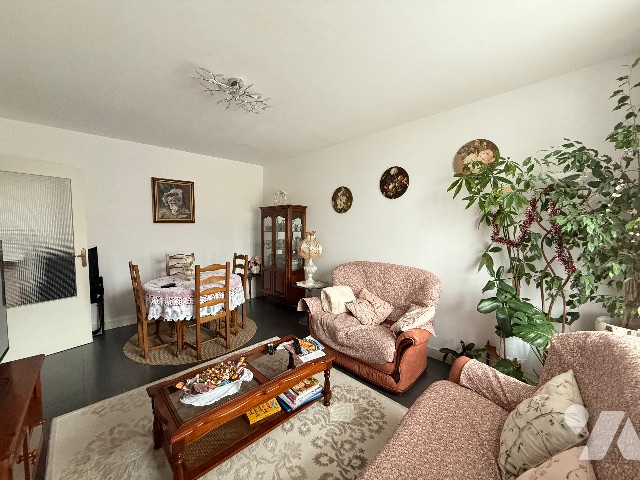 Appartement 3 pièces 67 m² · à Saint-Étienne · 67 m² · 84 000 €