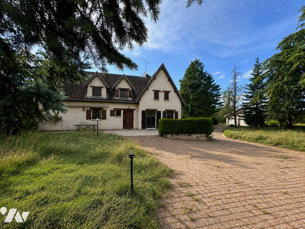 Maison 160m² — Beaujeu-Saint-Vallier-Pierrejux-et-Quitteur