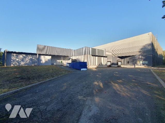 Lac 1896 m² Ferté-Bernard · à La Ferté-Bernard · 1 896 m² · 800 000 €