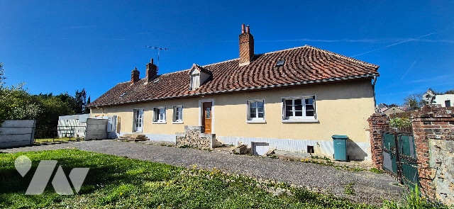 Maison 5 pièces 94 m² · à Cherré-au · 93,5 m² · 95 000 €