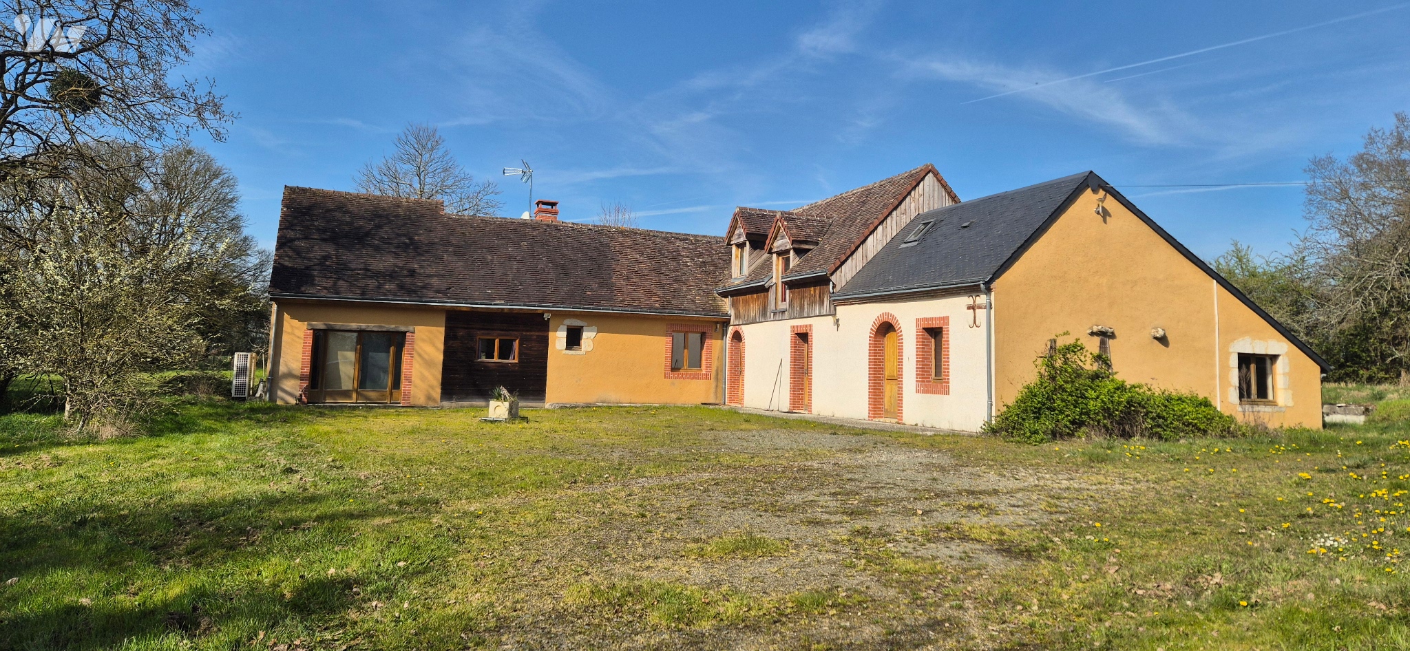 Maison 205m² — Villaines-la-Gonais