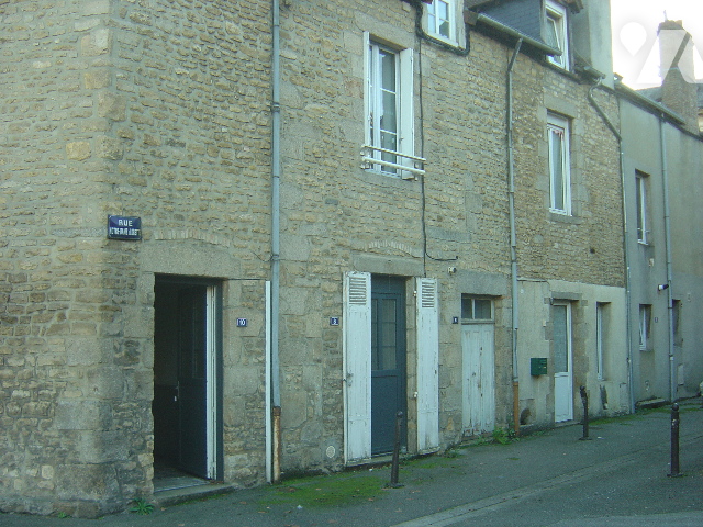 Maison 6 pièces 105 m² · à Alençon · 105 m² · 50 000 €