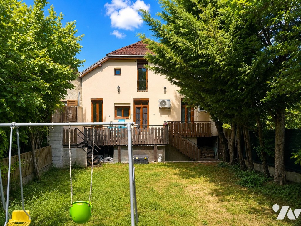 Maison 10 pièces 177 m² · à Aix-les-Bains · 176,9 m² · 527 000 €