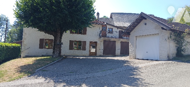 Maison 6 pièces 118 m² · à Attignat-Oncin · 117,8 m² · 297 000 €