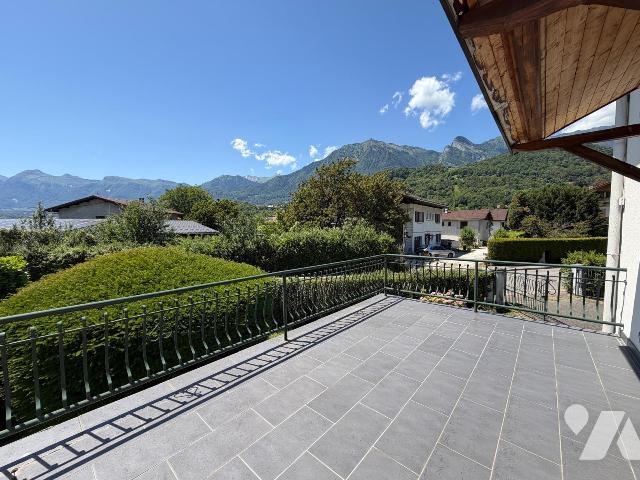 MAI 145m²