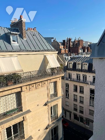 Appartement 1 pièce 15 m² · à Paris 16e Arrondissement · 15,3 m² · 205 000 €