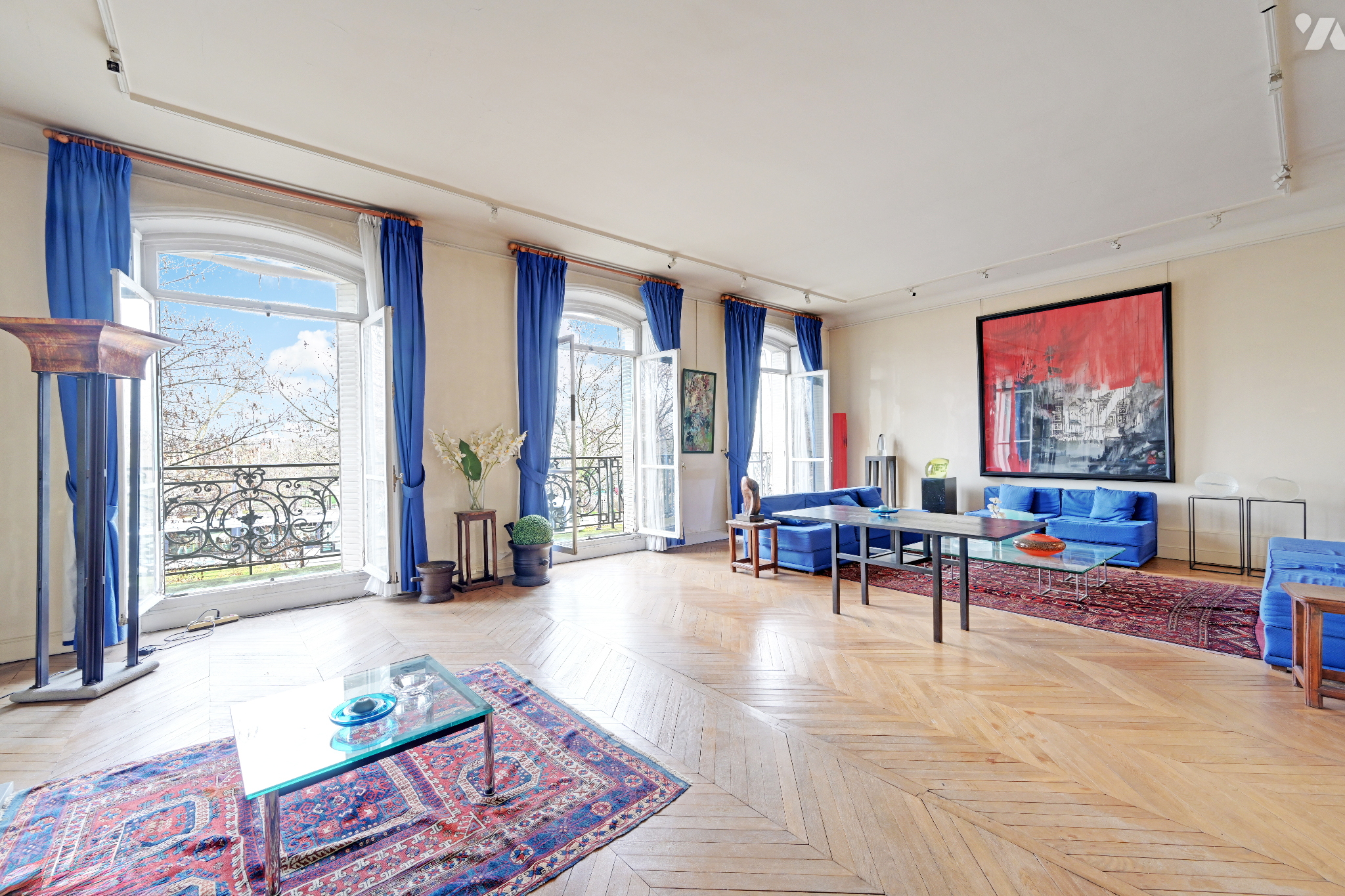 Appartement 7 pièces 216 m² · à Paris 16e Arrondissement · 216 m² · 2 250 000 €