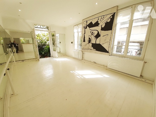 Maison a louer paris-16e-arrondissement - 4 pièce(s) - 118 m2 - Surfyn