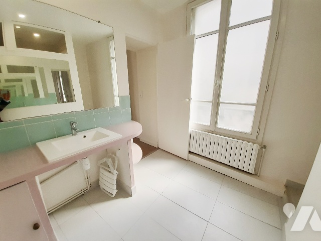 Maison a louer paris-16e-arrondissement - 4 pièce(s) - 118 m2 - Surfyn