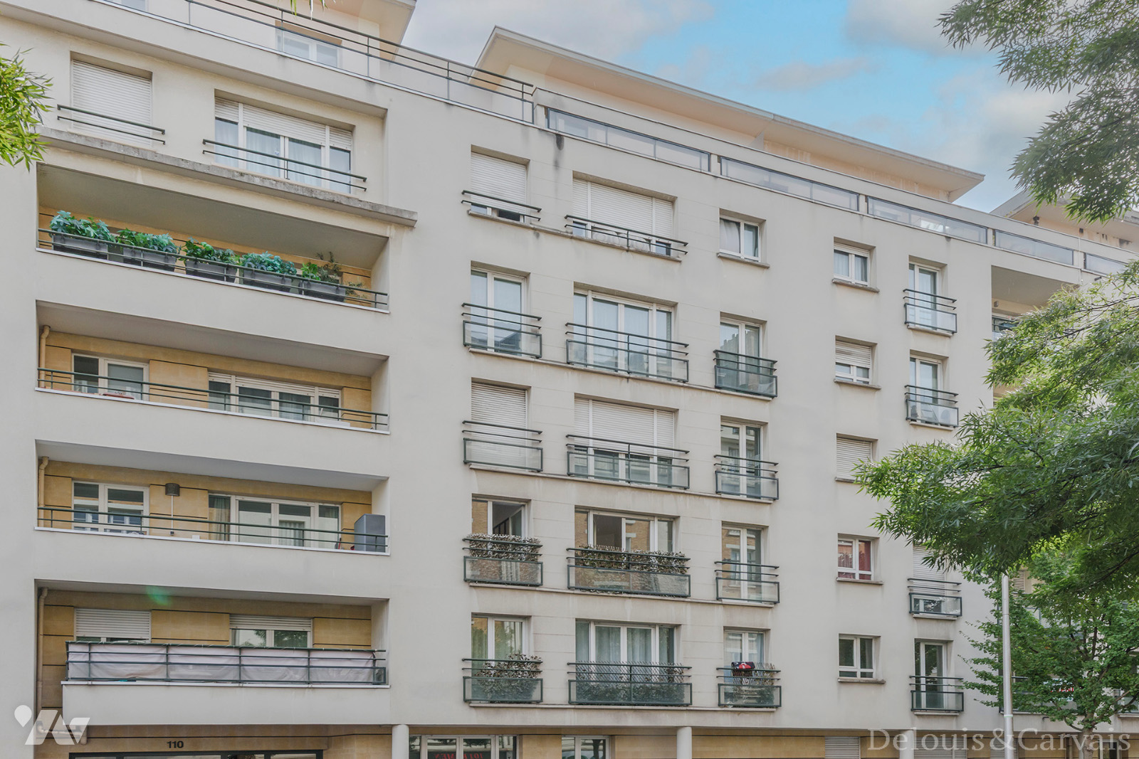 Appartement 4 pièces 113 m² · à Courbevoie · 112,6 m² · 784 762 €
