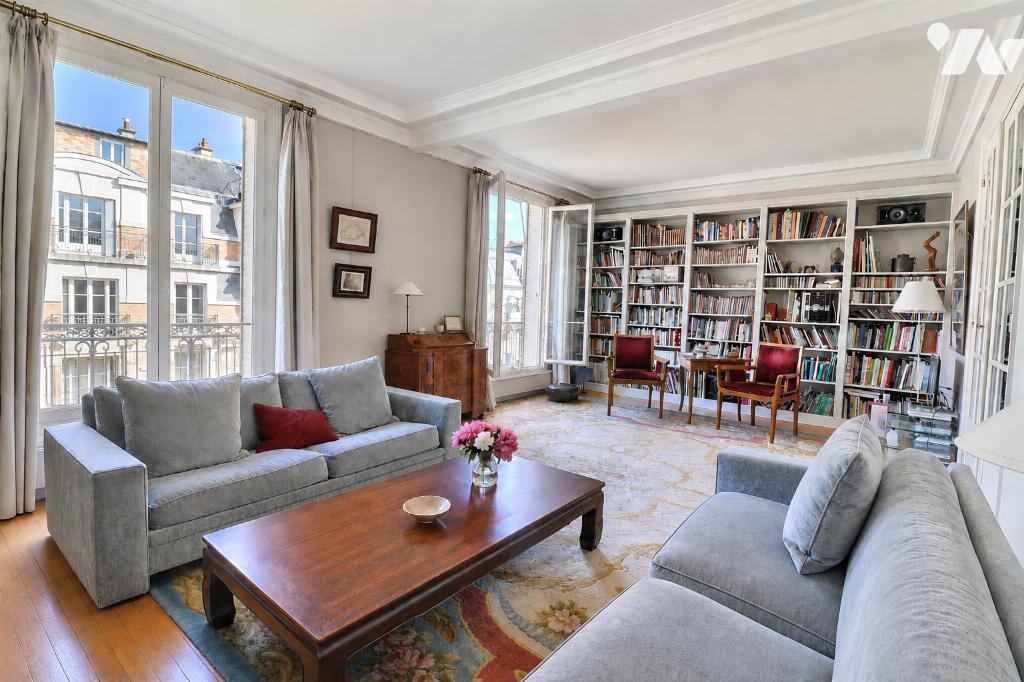 Appartement 6 pièces 157 m² · à Paris 16e Arrondissement · 157,2 m² · 1 580 000 €
