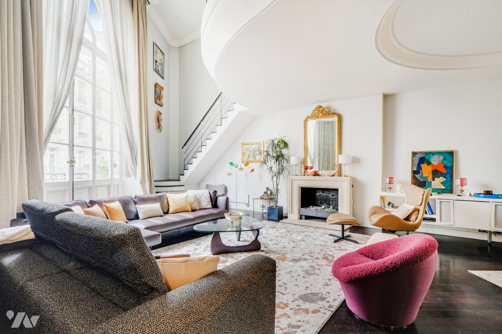 Maison 8 pièces 410 m² · à Paris 8e Arrondissement · 410 m² · 7 500 000 €