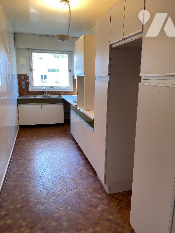 Appartement a vendre  - 4 pièce(s) - 81.78 m2 - Surfyn