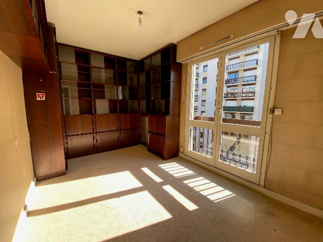 Appartement a vendre  - 4 pièce(s) - 81.78 m2 - Surfyn