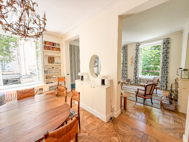 Appartement 3 pièces 72 m² · à Paris 6e Arrondissement · 72 m² · 1 900 000 €