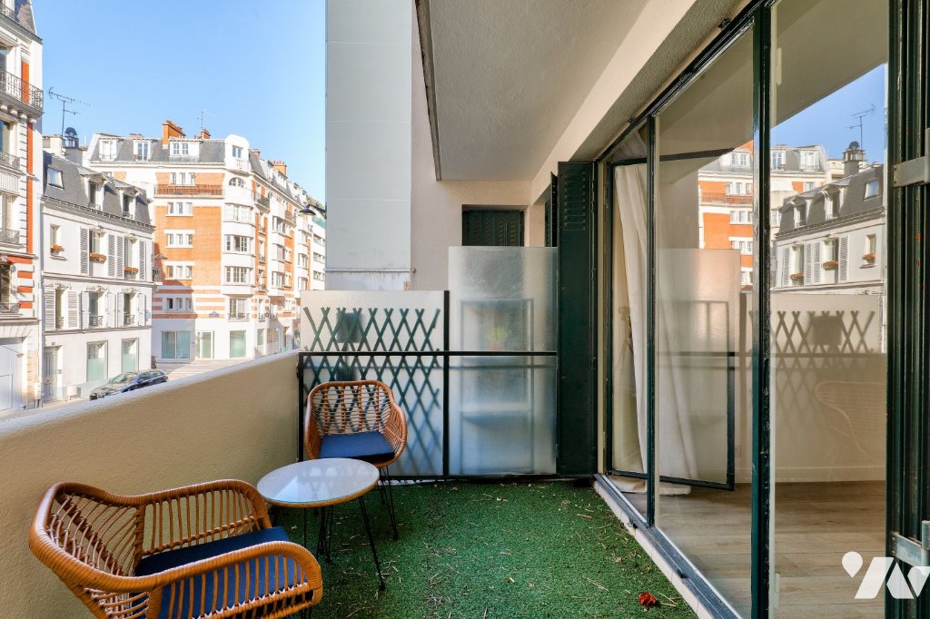 Appartement 3 pièces 48 m² · à Paris 15e Arrondissement · 48,5 m² · 385 714 €