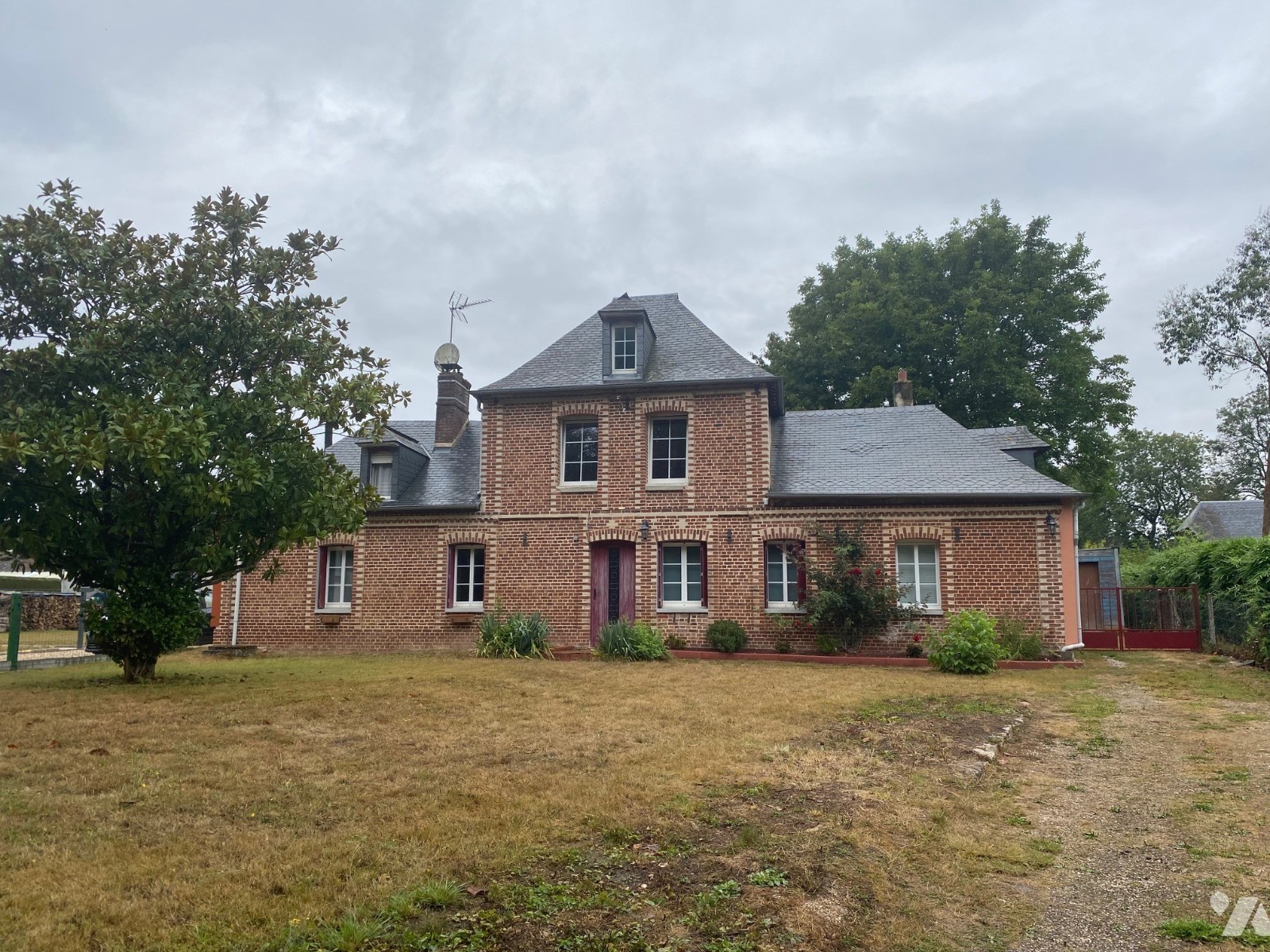 Maison 9 pièces 135 m² · à Val-de-Scie · 135 m² · 250 950 €