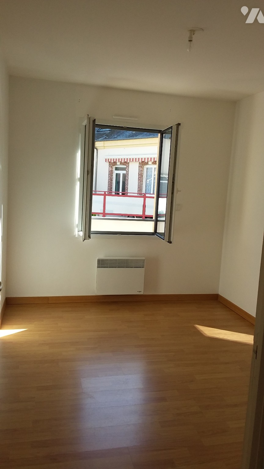 LOCATION appartement-GOURNAY EN BRAY (76)