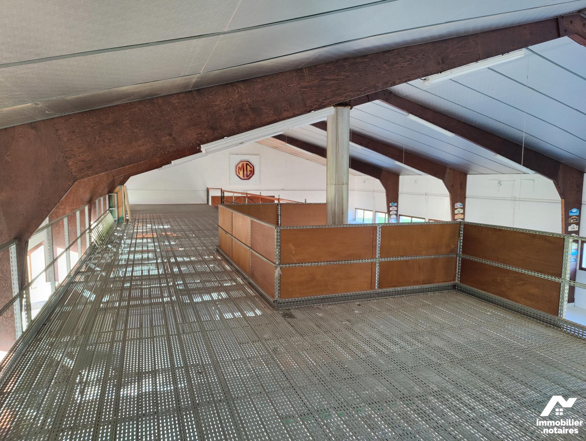 LOCATION localActivites-NEUF MARCHE (76)