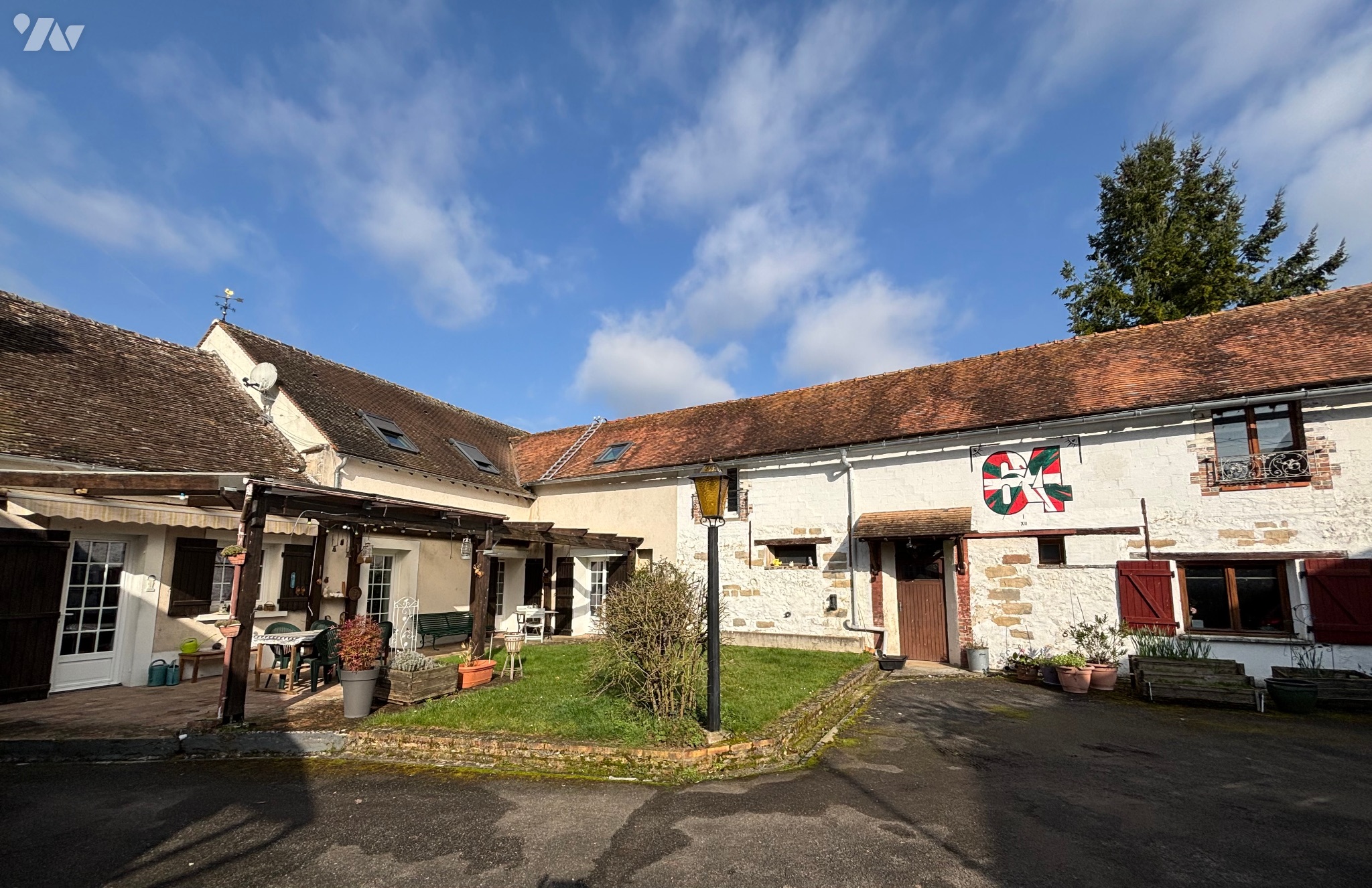 Maison 241m² — Esmans