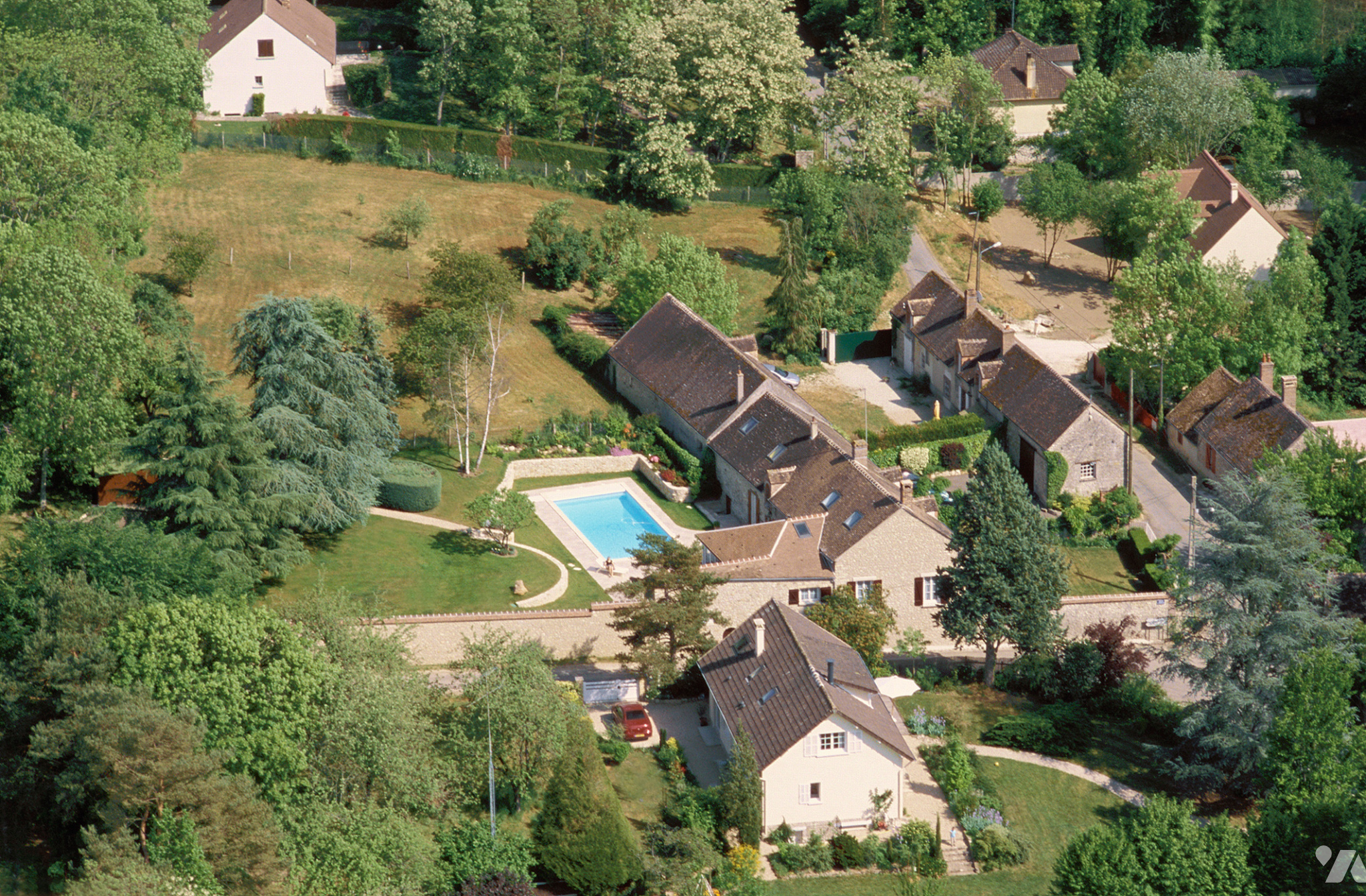 Maison 448m² — Dormelles