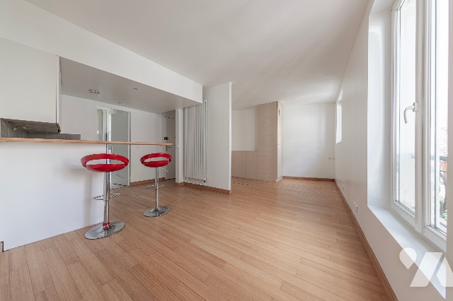 Appartement 1 pièce 28 m² · à Paris 14e Arrondissement · 27,8 m² · 290 000 €