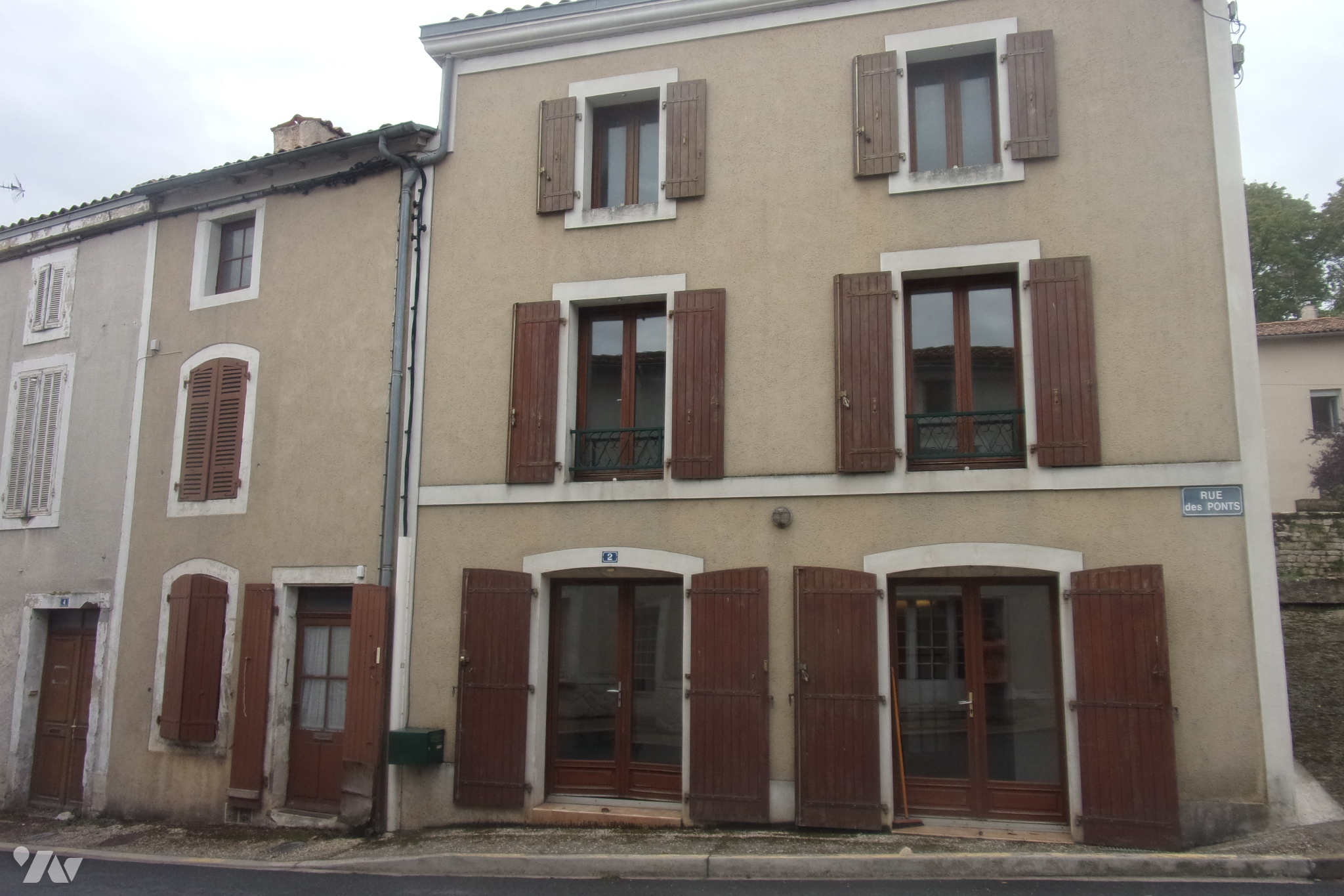 Maison 6 pièces 113 m² · à Chizé · 113 m² · 109 000 €