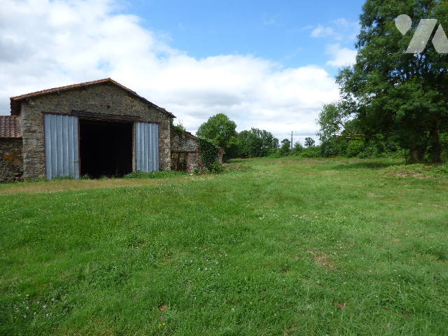 Vente Local divers MONTIGNY