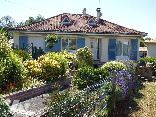Maison 5 pièces 94 m² · à Cerizay · 94 m² · 130 000 €