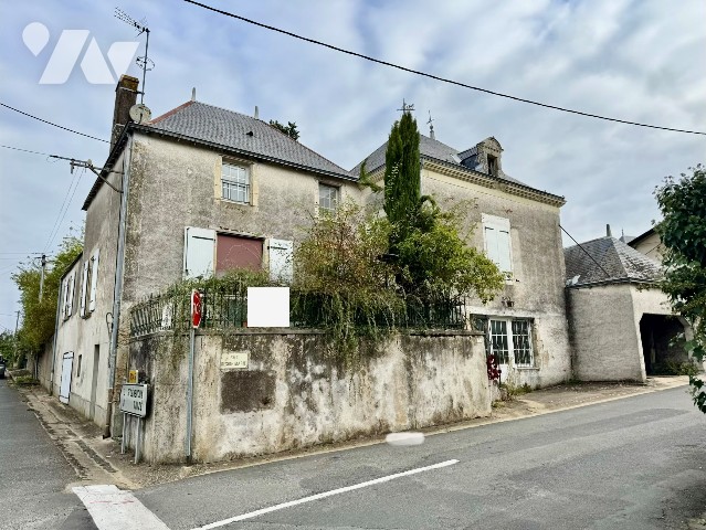 Vente - Maison / villa - AVAILLES THOUARSAIS - 170 m² - 4 pièces - 064-04