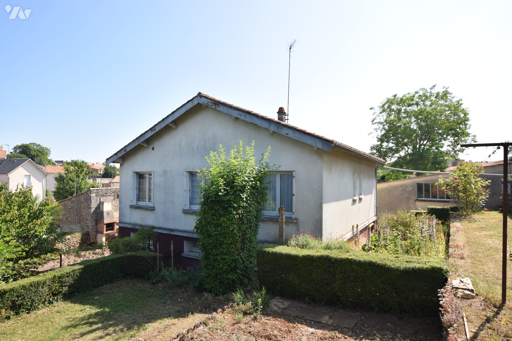 VENTE maison-AIRVAULT (79)