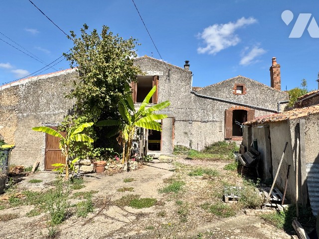 Maison 3 pièces 67 m² · à Airvault · 67 m² · 36 000 €