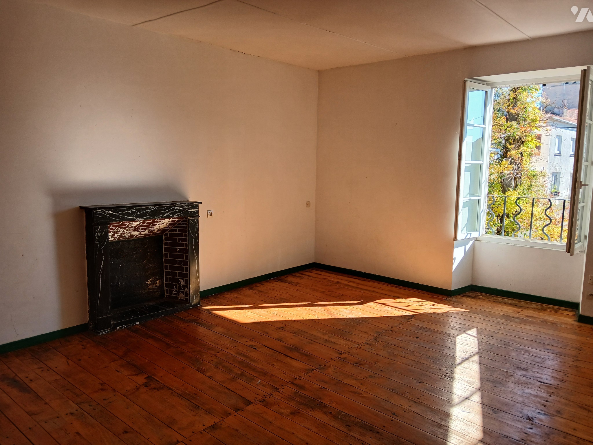 VENTE maison-LARGEASSE (79)