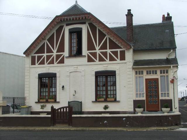 Vente - Maison - Fressenneville - 139.55m² - 7 pièces - Ref : 798
