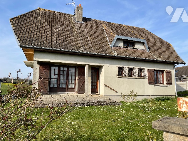 Maison 5 pièces 157 m² · à Beauchamps · 157 m² · 200 000 €