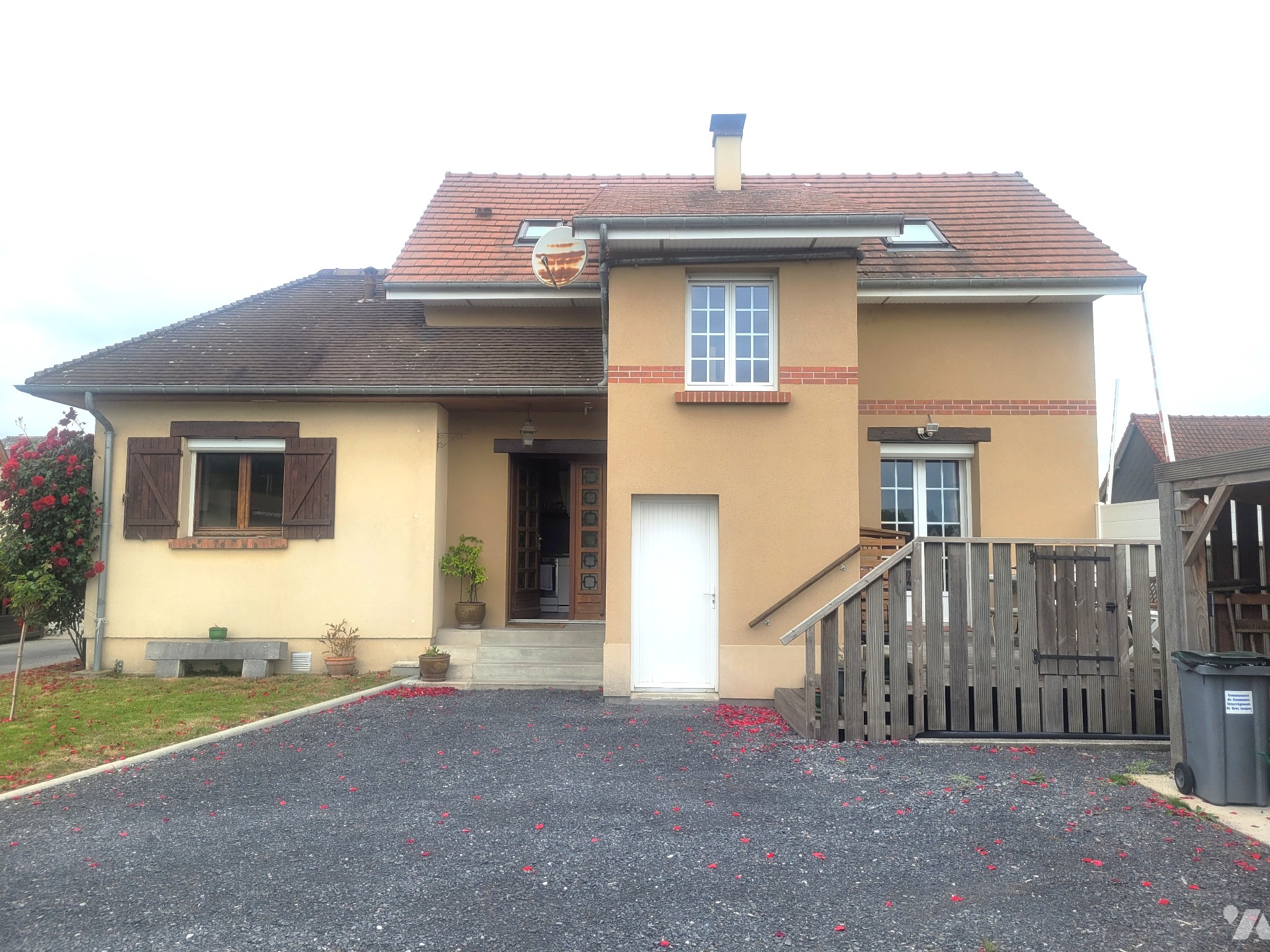 Maison 82m² — Longroy