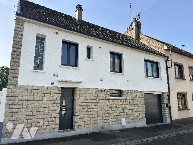 Maison 7 pièces 115 m² · à Albert · 115 m² · 210 000 €