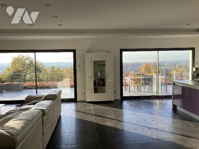 Maison 6 pièces 240 m² · à Malause · 240 m² · 190 000 €