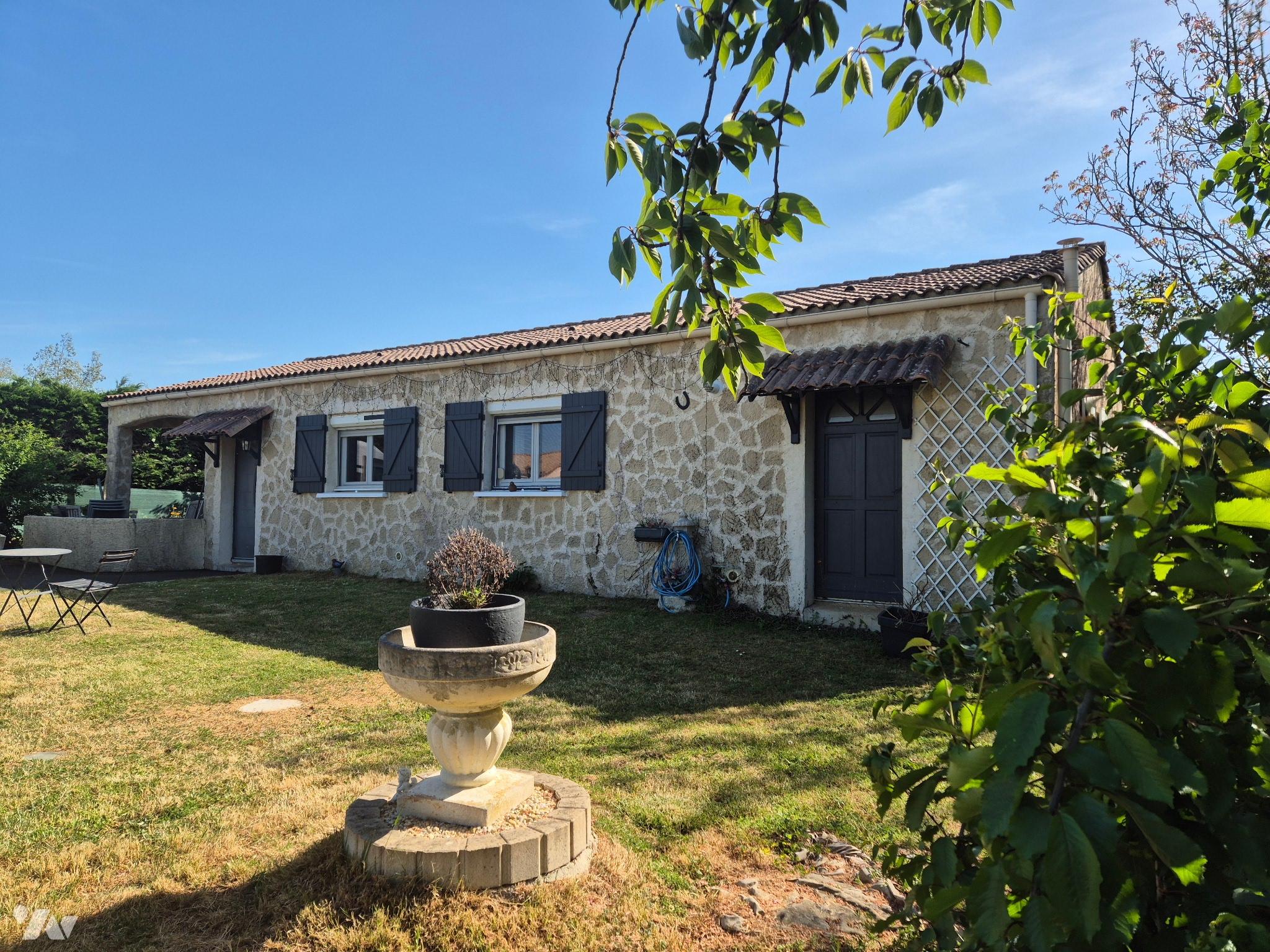 Maison 92m² — Saint-Aubin-la-Plaine