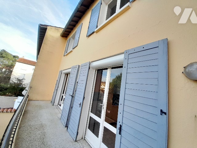Maison 6 pièces 171 m² · à Poitiers · 171 m² · 170 000 €