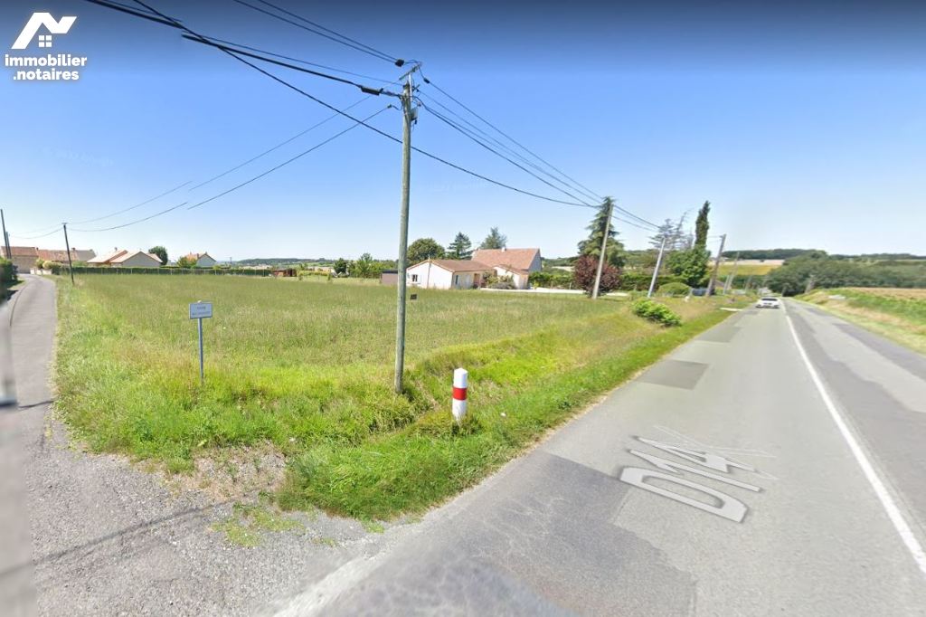Terrain — Senillé-Saint-Sauveur